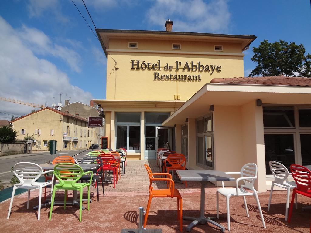 Hotel Restaurant de l'Abbaye Cluny Extérieur photo